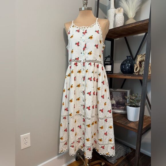 NWT Farm Rio White Linen Blend Mixed Cross Stitch Flowers Midi Dress M - Picture 3 of 16